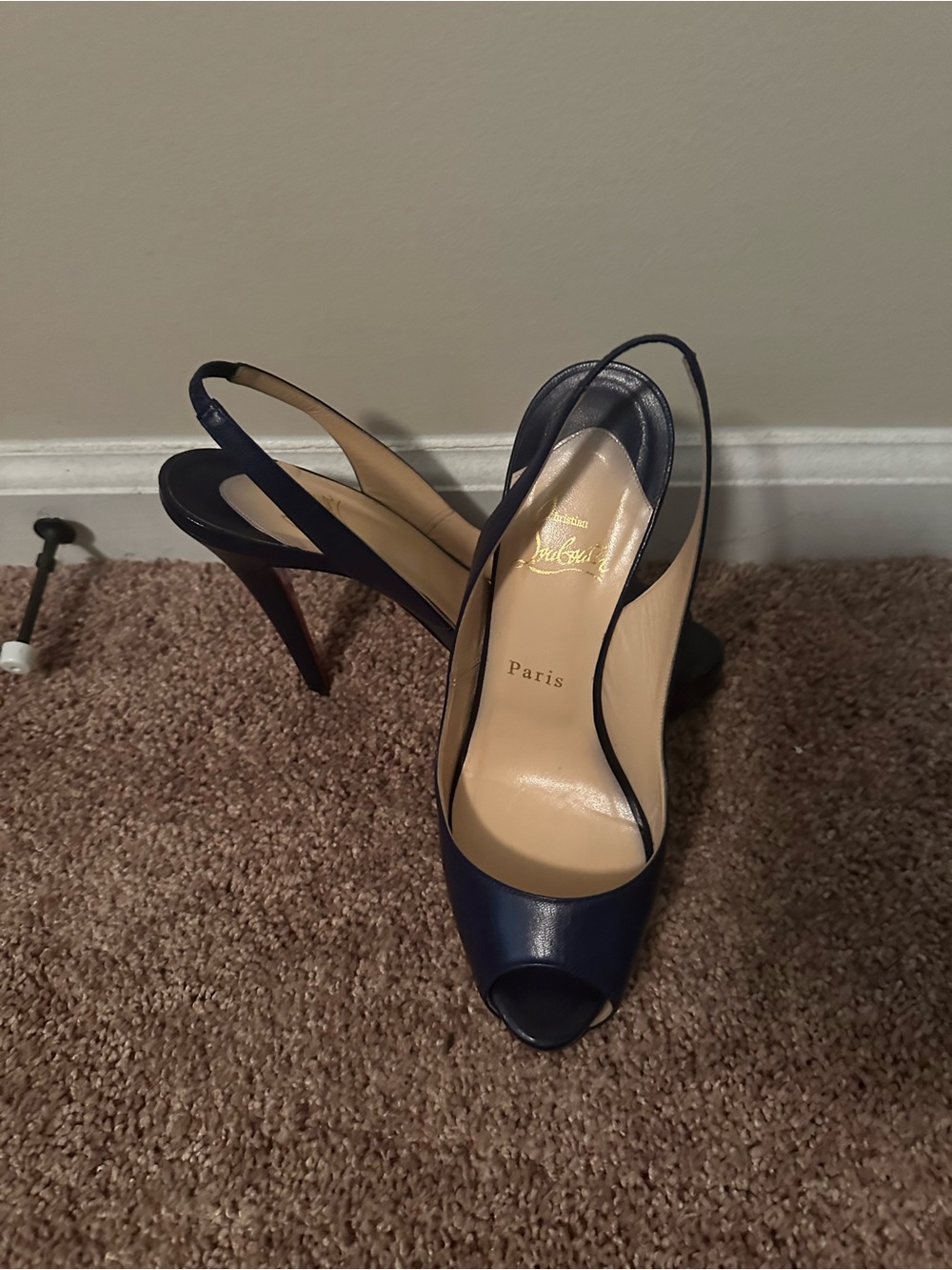CHRISTIAN LOUBOUTIN